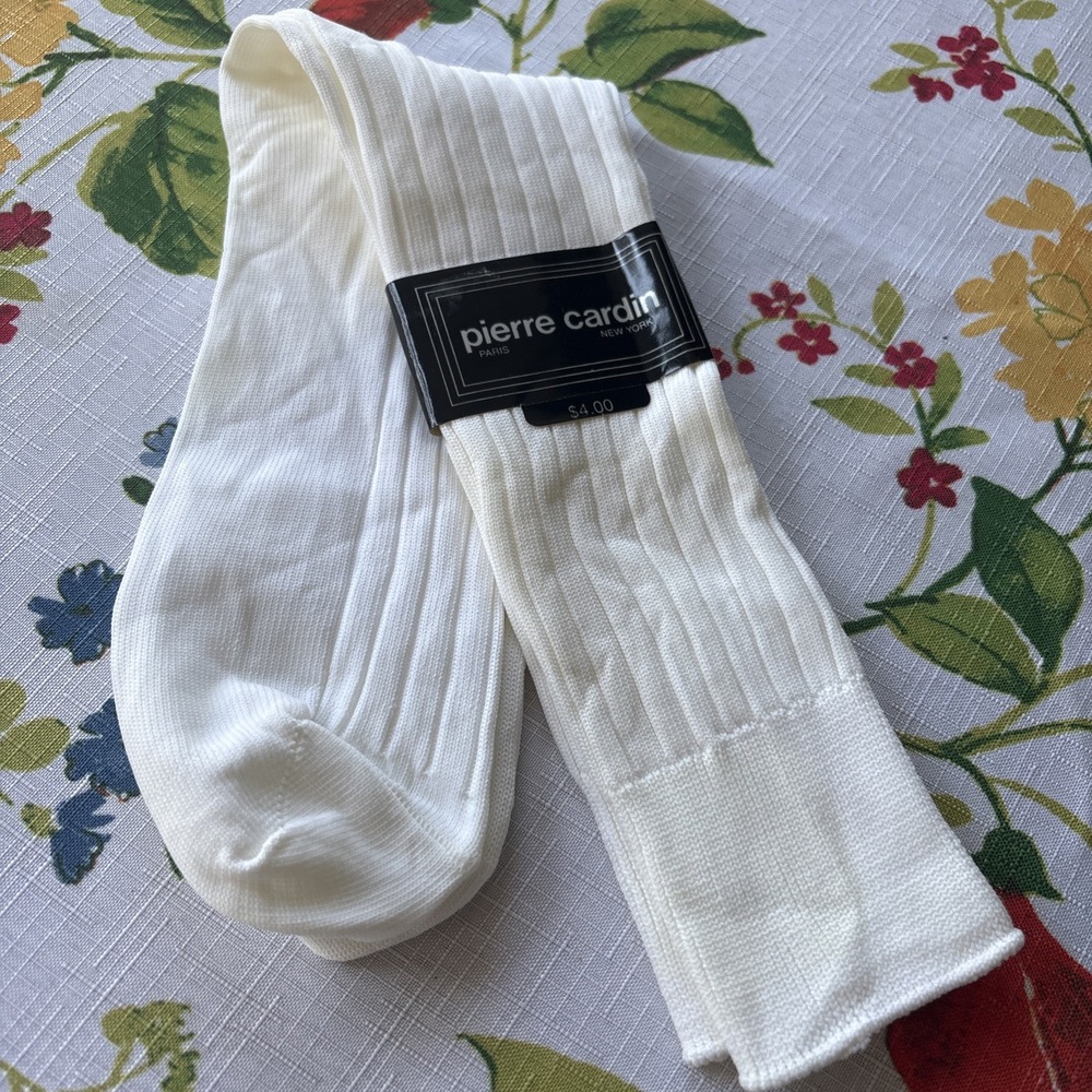 NOS Vintage PIERRE CARDIN Solid White Nylon Men's Dress Socks Size 10-13